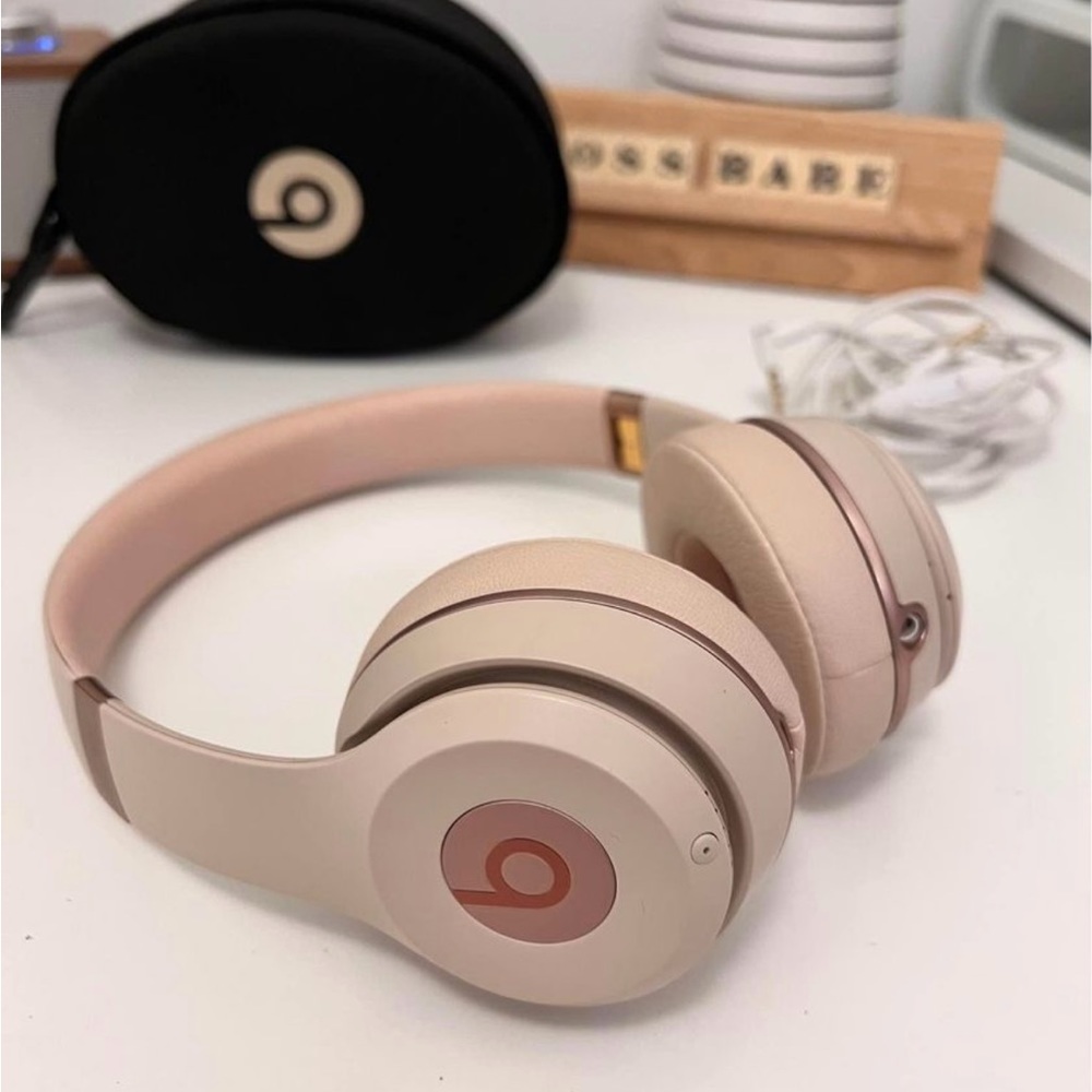 Beats Solo3 Wireless Headphones